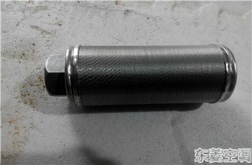 大金單螺桿壓縮機內置油過(guò)濾器