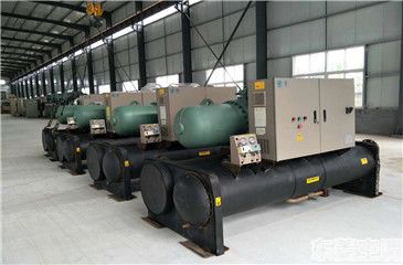 風(fēng)冷式制冷機與水冷式制冷機節能探討